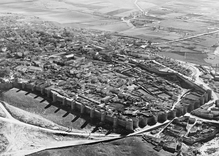 Ávila. Historia, patrimonio y cultura.